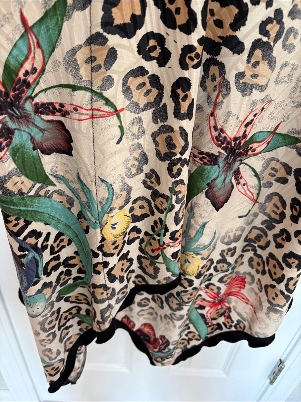 Joseph Ribkoff Vintage Leopard Floral Long Vest Dress in Beige with Black Trim - Picture 6 of 12